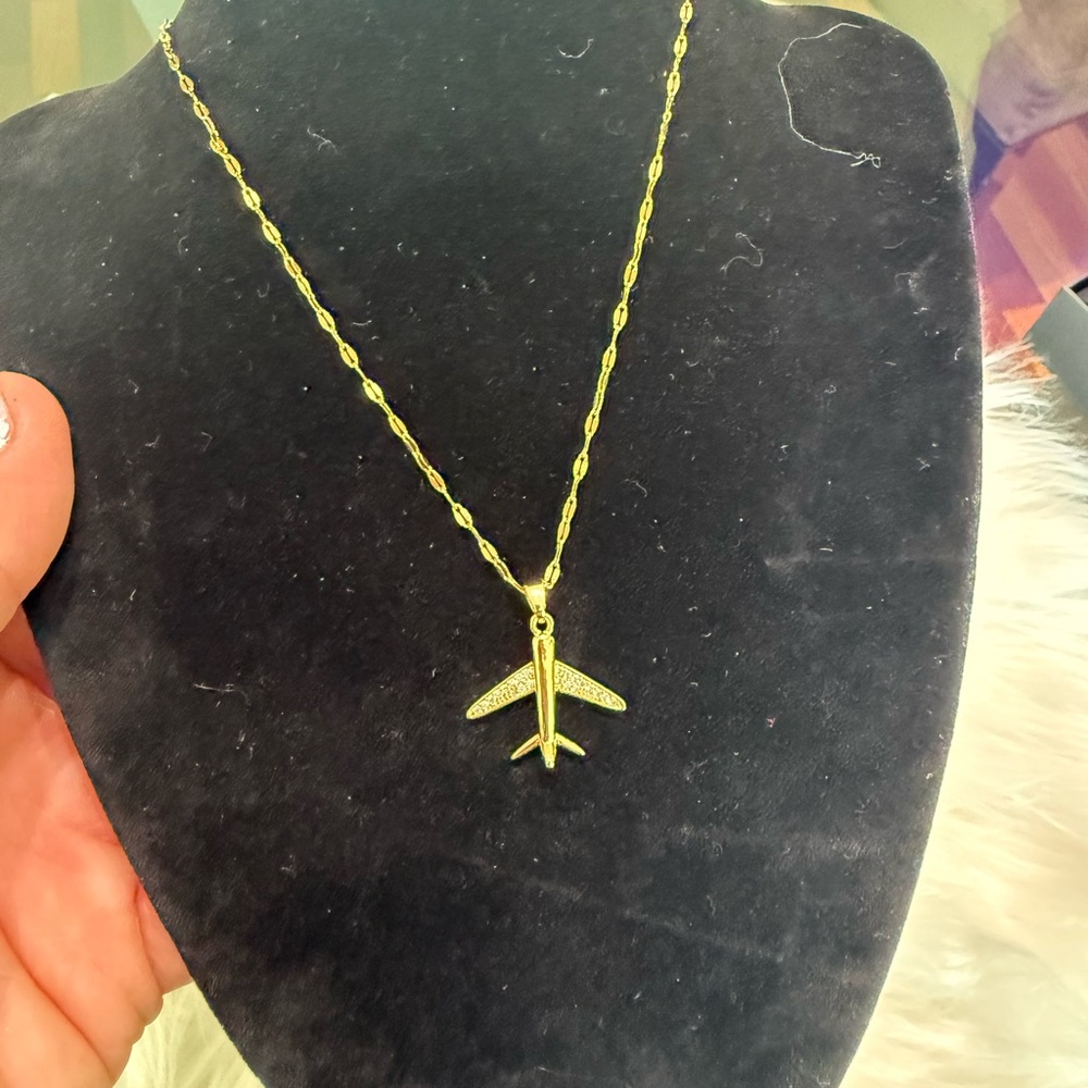 NWT Gold Airplane Necklace